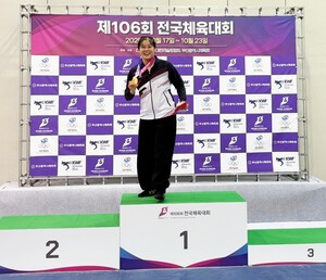 여수 출신 레슬링 국가대표 박현영, 전국체전서 금메달